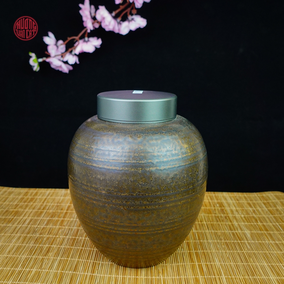 Hũ đựng trà gốm sần loại to nắp nhôm 2 lớp ( 1100ml )