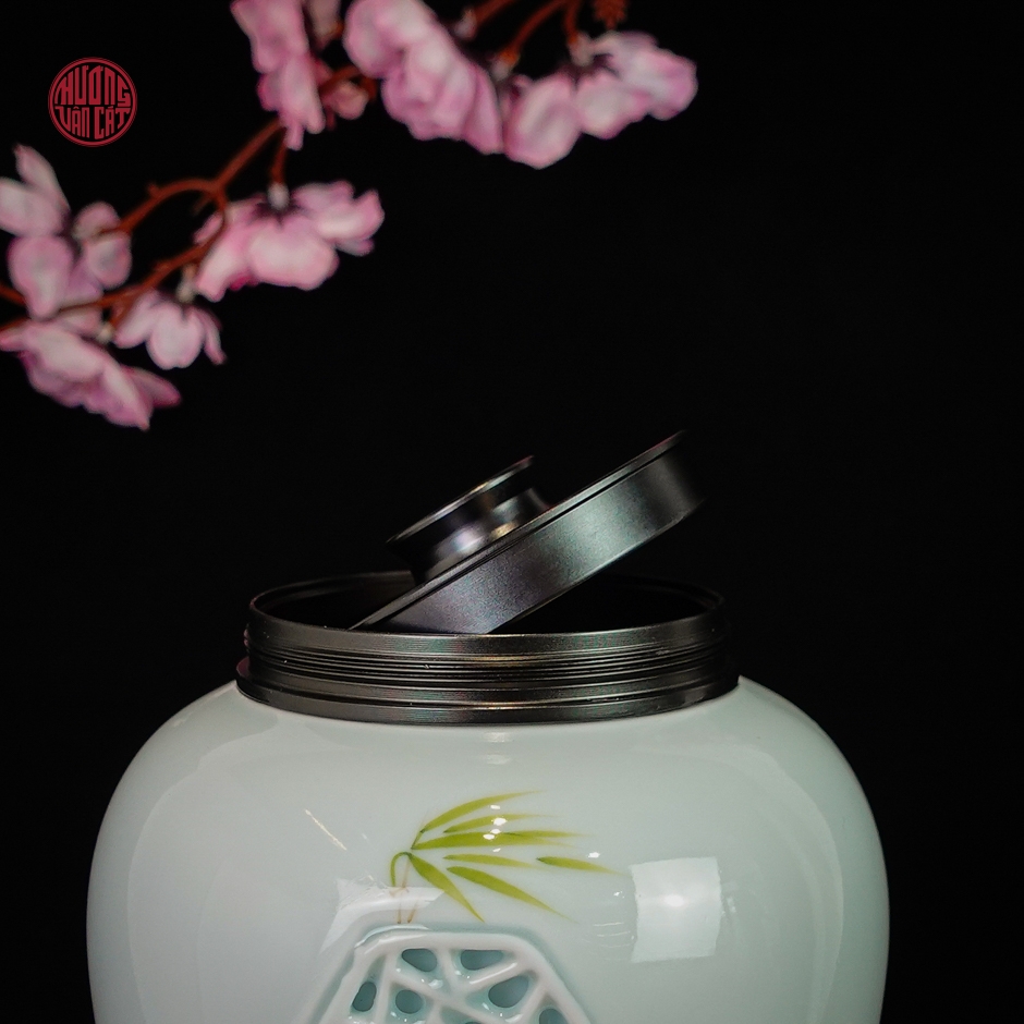 Hũ trà sứ cảnh đức họa trúc nắp xoáy 2 lớp ( 800ml )