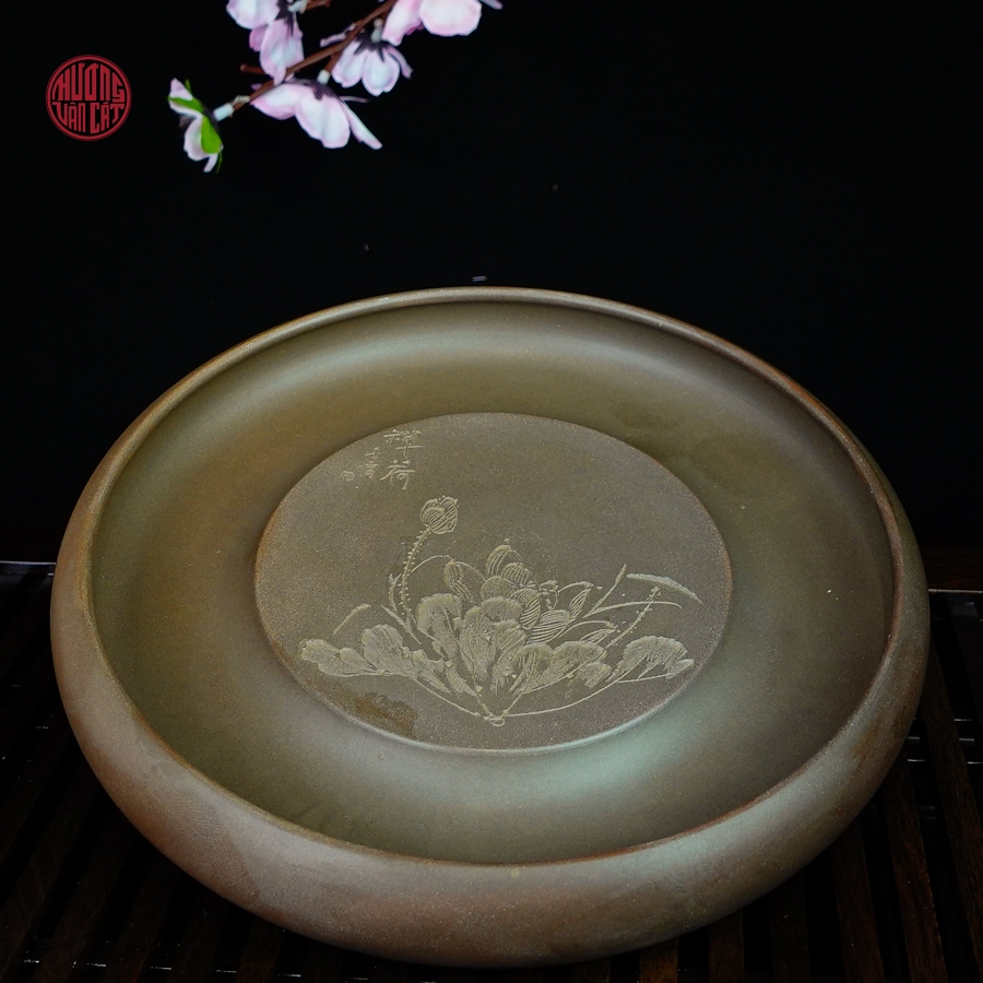 Đế ấm trà Nê Hưng