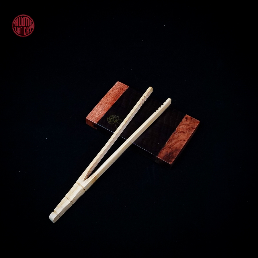 Gắp chén tre kẹp ly trà