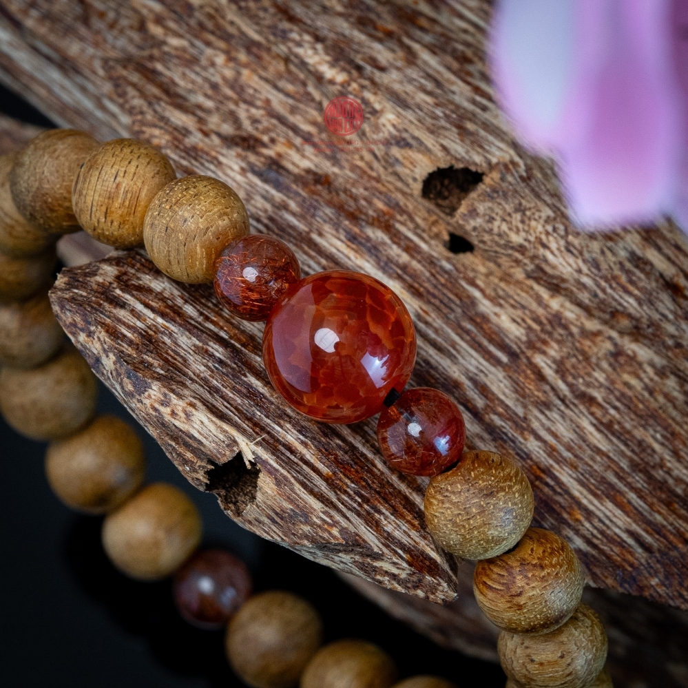 Vòng trầm hương tự nhiên cho bé ( mẫu 2 )