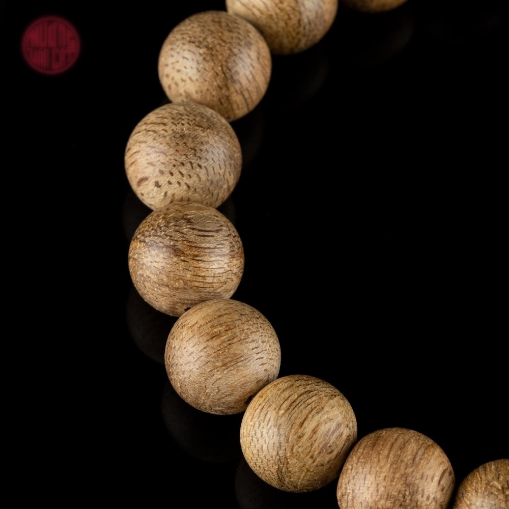 Vòng tay Trầm Hương tròn tốc già 10 li