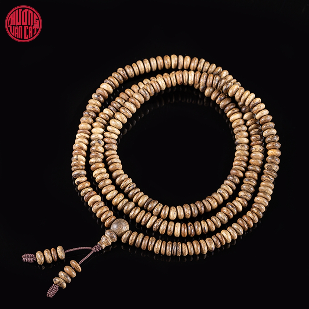 Vòng tay Trầm Hương hạt nút già dầu Malay 6 li ( cơ bản )