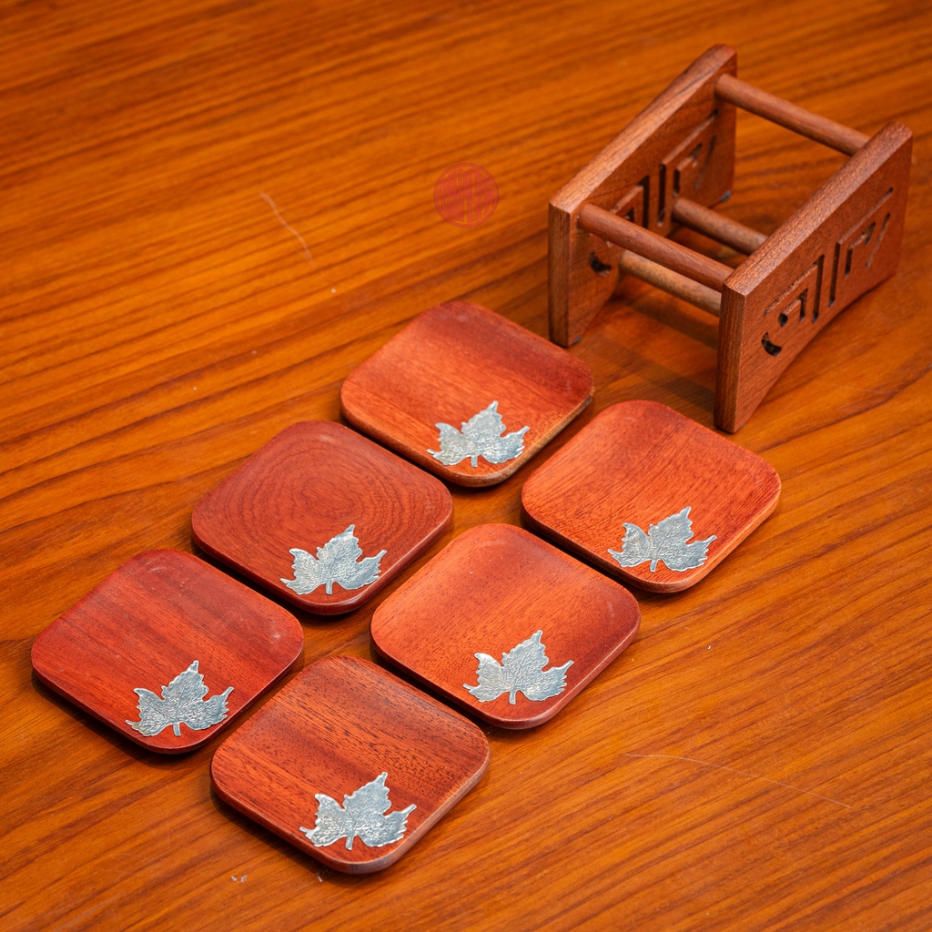 LÓT CHÉN GỖ HƯƠNG VUÔNG ĐÍNH LÁ INOX