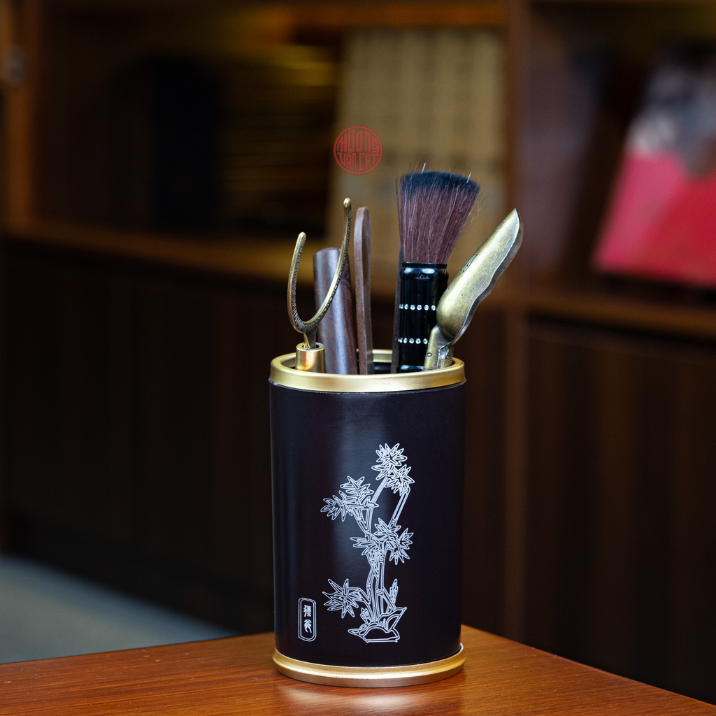 BỘ TRÀ CỤ NHIỀU MÓN HÌNH TRỤ KHẮC HOA TRÚC