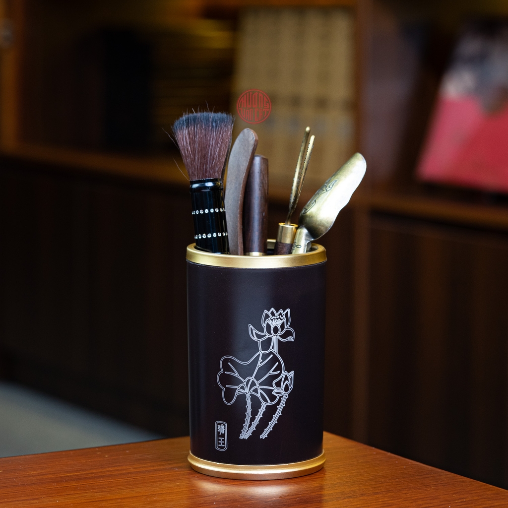 BỘ TRÀ CỤ NHIỀU MÓN HÌNH TRỤ KHẮC HOA SEN