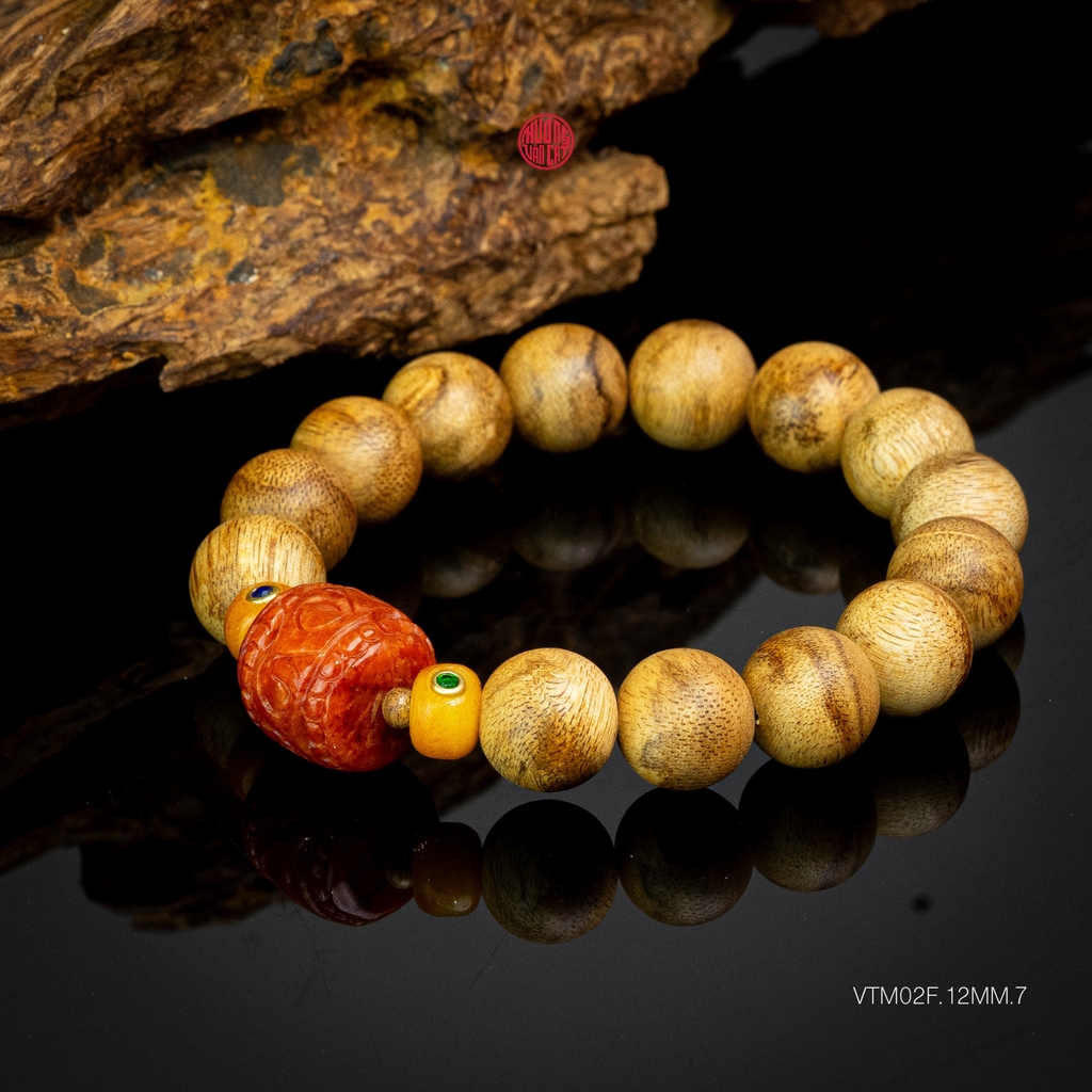 Vòng trầm hương banh già tròn 12 li mix đá đỏ