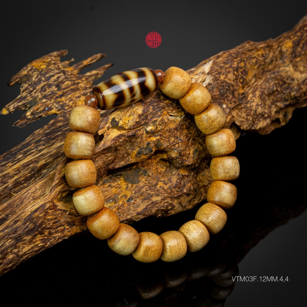 Vòng trầm hương lu thống 12 li mix đá Dzi