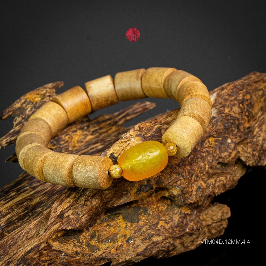 Vòng trầm hương trúc 12 li mix đá vàng