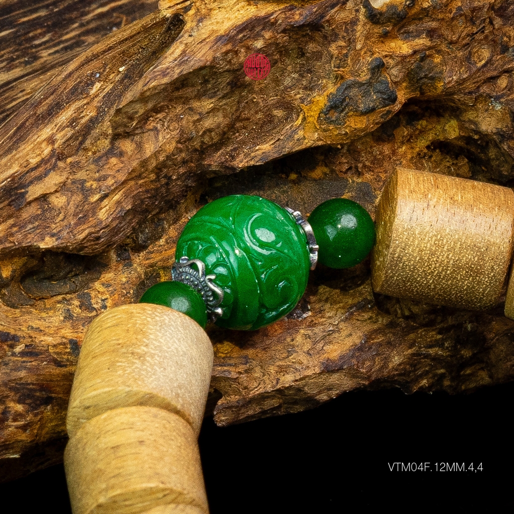 Vòng trầm hương trúc 12 li mix đá xanh