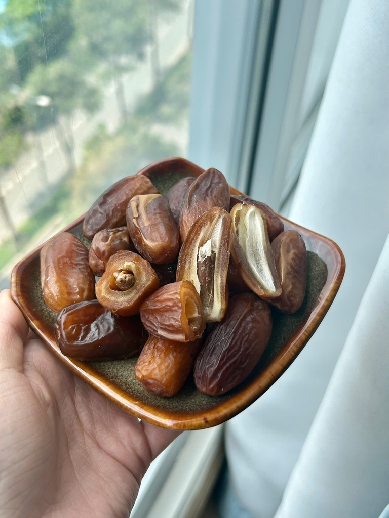 Chà Là Khô Cành Rụng Isarel 500g