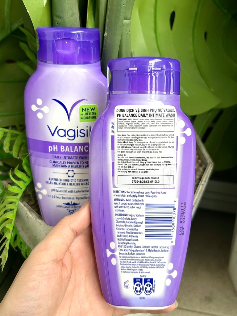 VAGISIL Dung dịch Vệ sinh Ngừa Khuẩn, Nấm 240ml