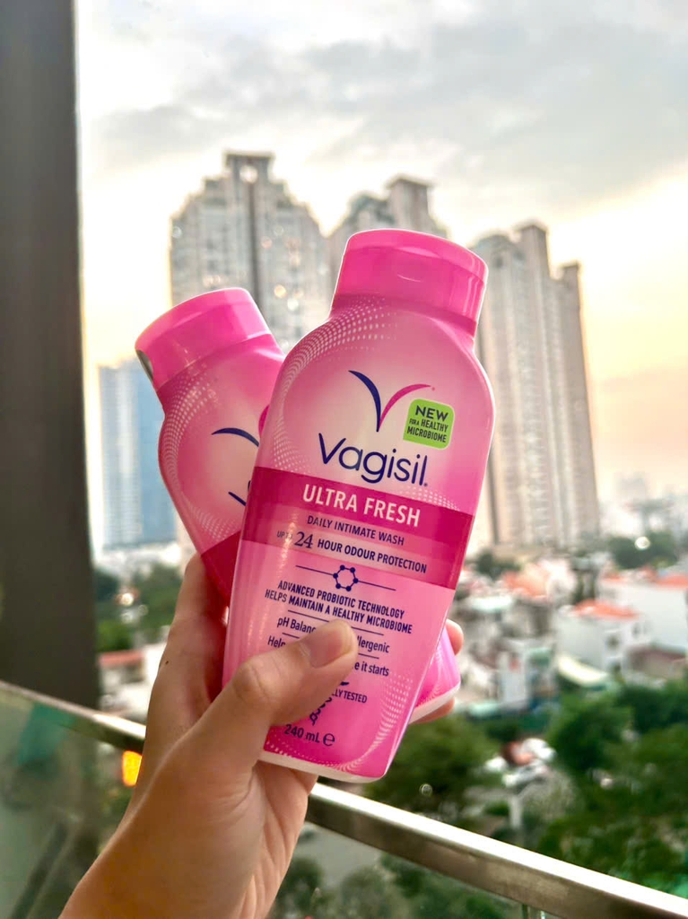VAGISIL Dung dịch Vệ sinh Ultra Fresh 240ml