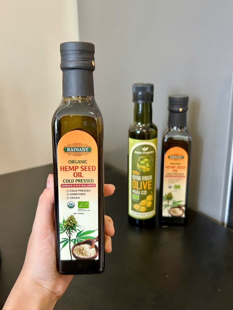 Radiant Dầu Gai dầu ép lạnh, hữu cơ thượng hạng 250ml