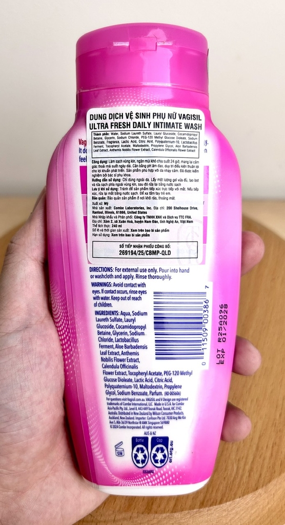 VAGISIL Dung dịch Vệ sinh Ultra Fresh 240ml