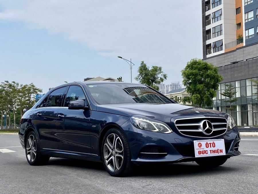 Giá xe Mercedes Benz E250 và ưu đãi mới nhất 2022  Tinxe