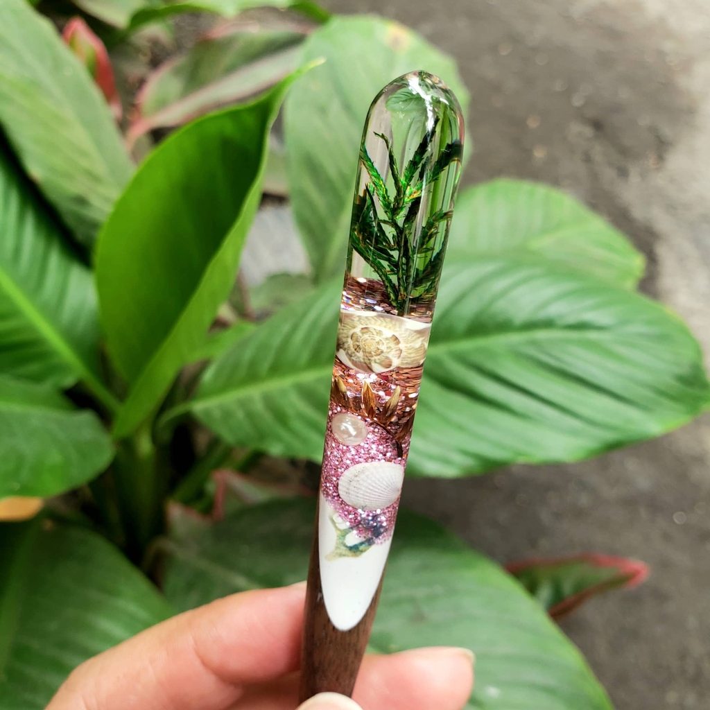 TRÂM CÀI TÓC GỖ-RESIN & ỐC BIỂN 2