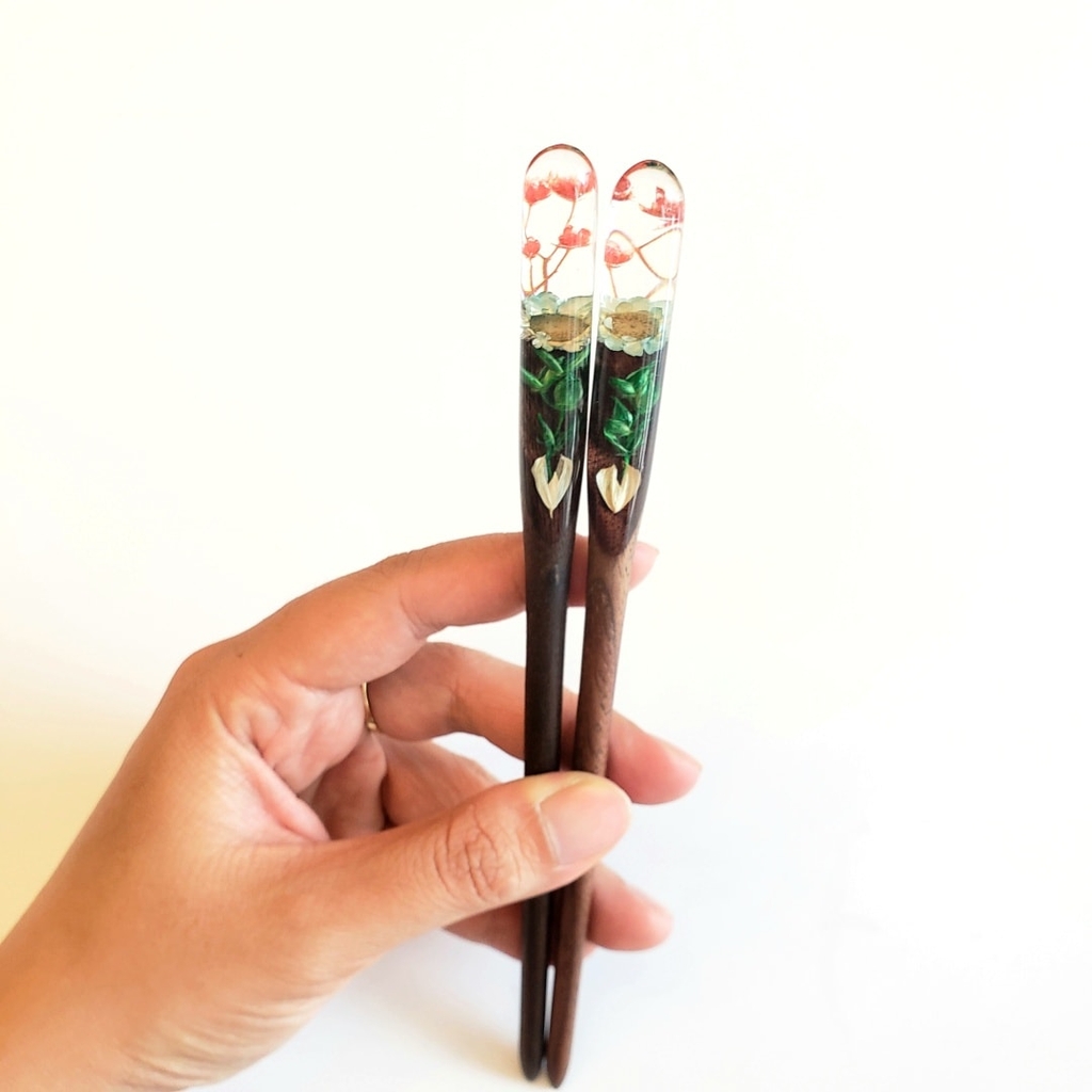 TRÂM CÀI TÓC GỖ - RESIN SNOWY - ĐUÔI 1 THỎ