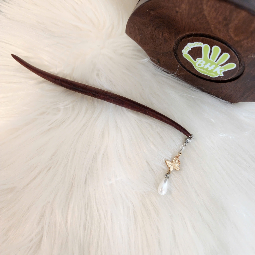 Trâm cài tóc tua rua bướm vàng