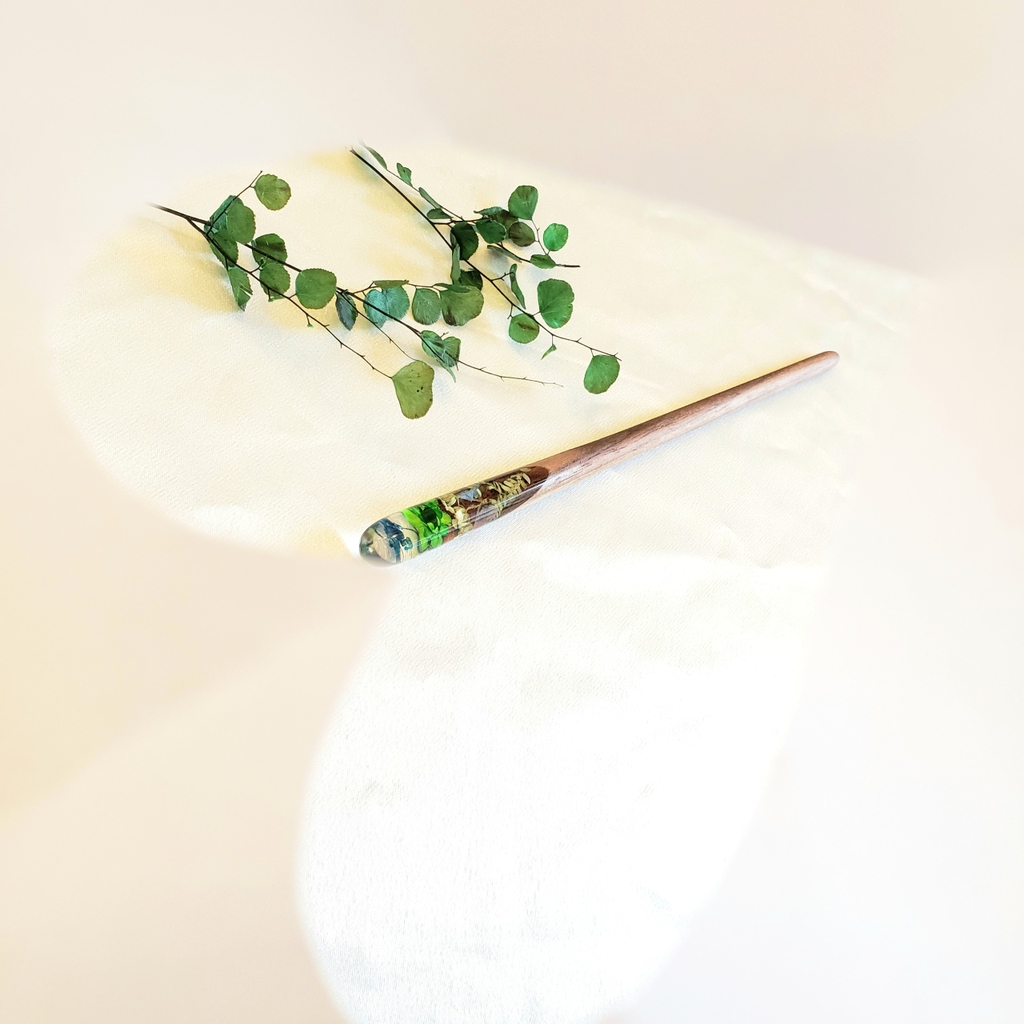 Trâm cài tóc gỗ-resin-ống-snowyxanhlá 127