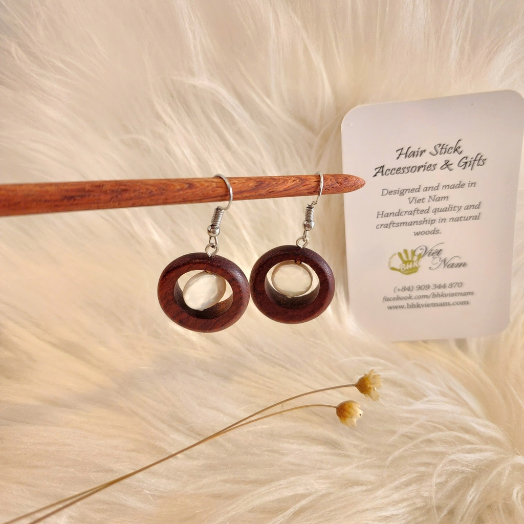 HOA TAI GỖ ĐÍNH HẠT ĐÁ 17