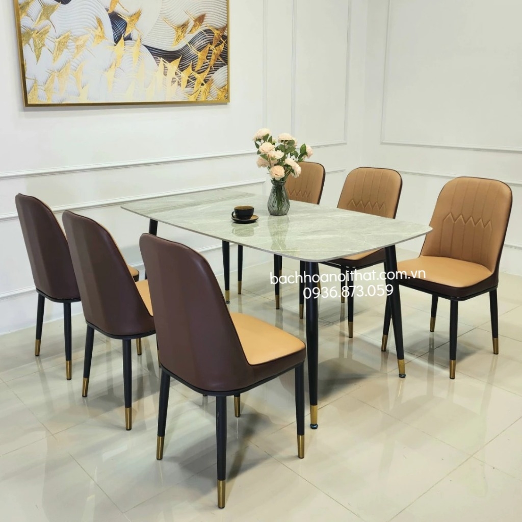 Bộ bàn ghế ăn nhập khẩu Monet: Bộ bàn ghế ăn nhập khẩu Monet sẽ làm hài lòng những khách hàng khó tính nhất. Sản phẩm có thiết kế đẹp mắt và màu sắc tươi sáng, cùng chất liệu cao cấp và độ bền tối đa. Đến và khám phá bộ sưu tập bàn ghế ăn cao cấp này và tạo ra những bữa ăn đẳng cấp cùng gia đình bạn.