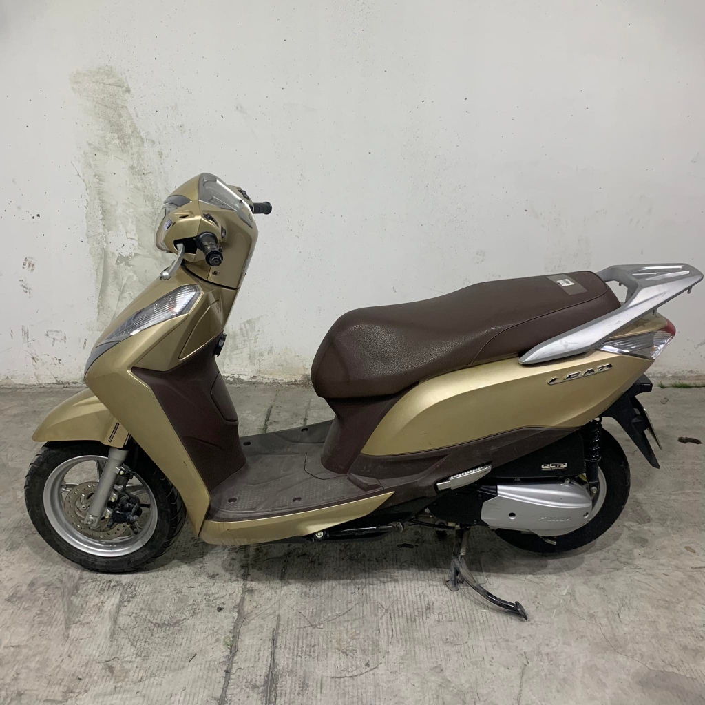 Honda Lead 125 Fi màu đen đăng kí 2015 chính chủ ở Hà Nội giá 32tr MSP  927066