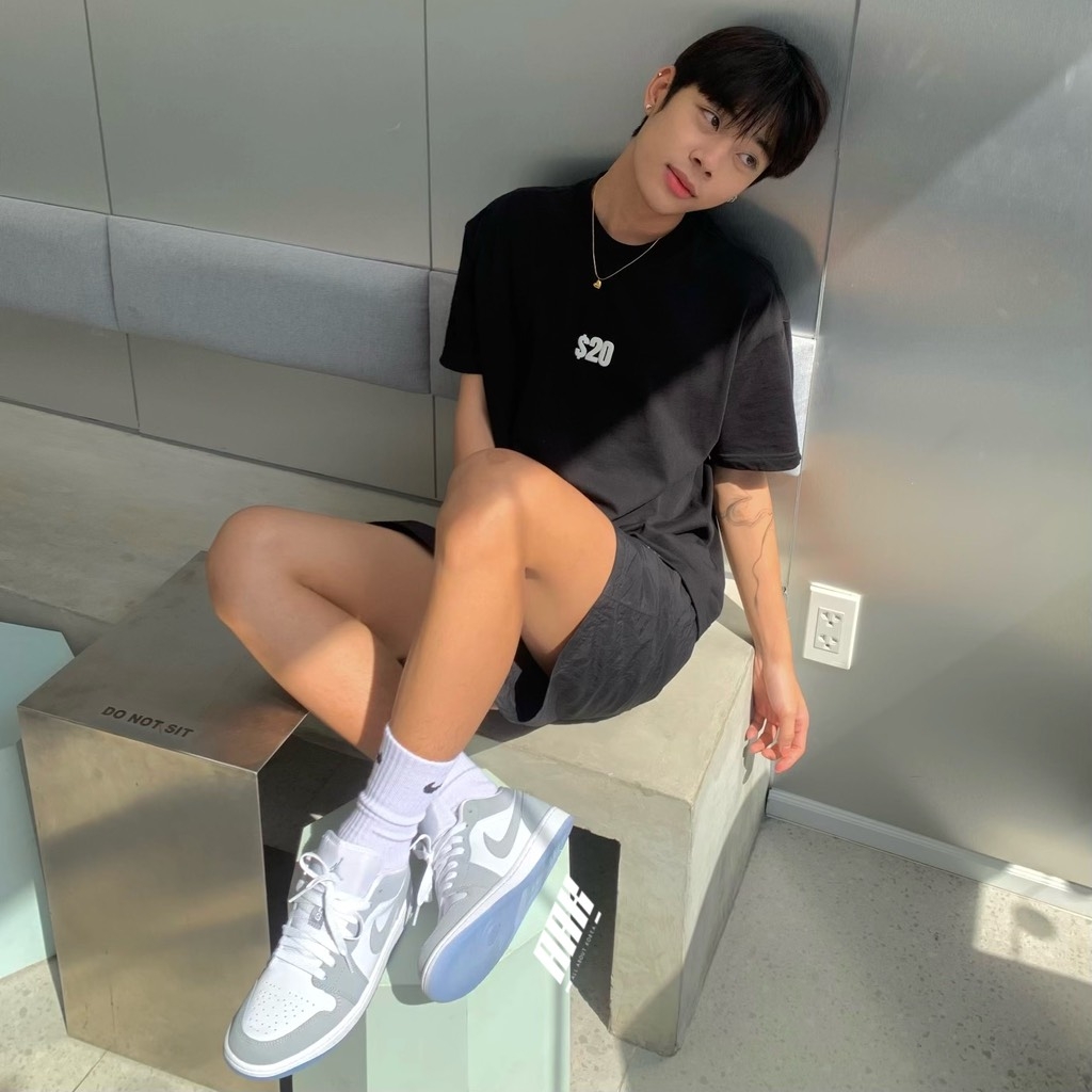 ◆NIKE◆W Jordan 1 Low White Wolf Grey DC0774-105 韓国発 Buy (Women) Air Jordan 1 Low 'White Wolf Grey' DC0774-105