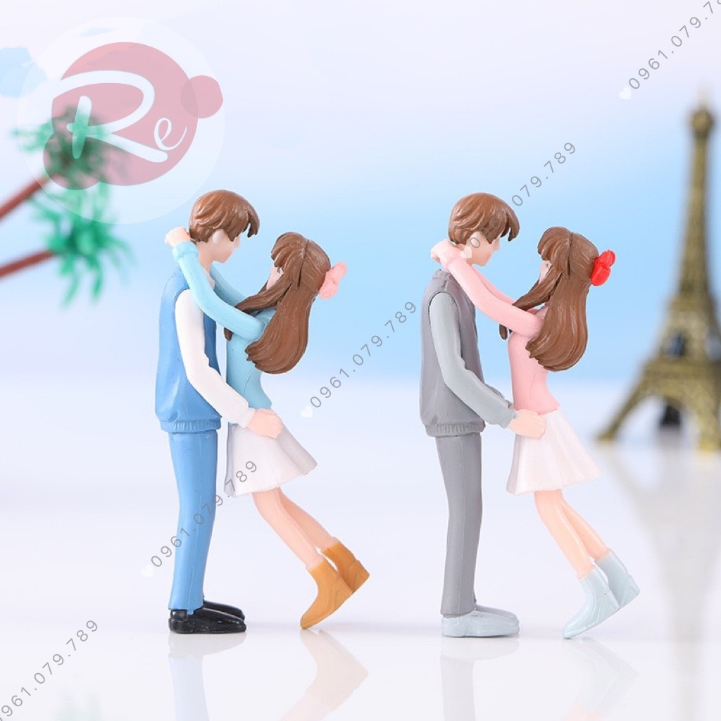 Cặp đôi hôn nhau - Mẫu 8