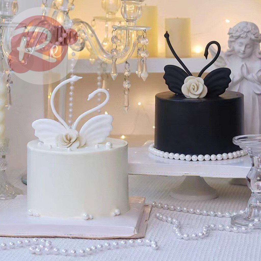 Thiên nga uyên ương - Đen