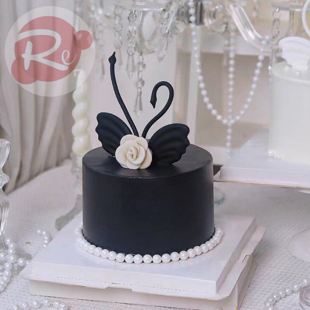 Thiên nga uyên ương - Đen