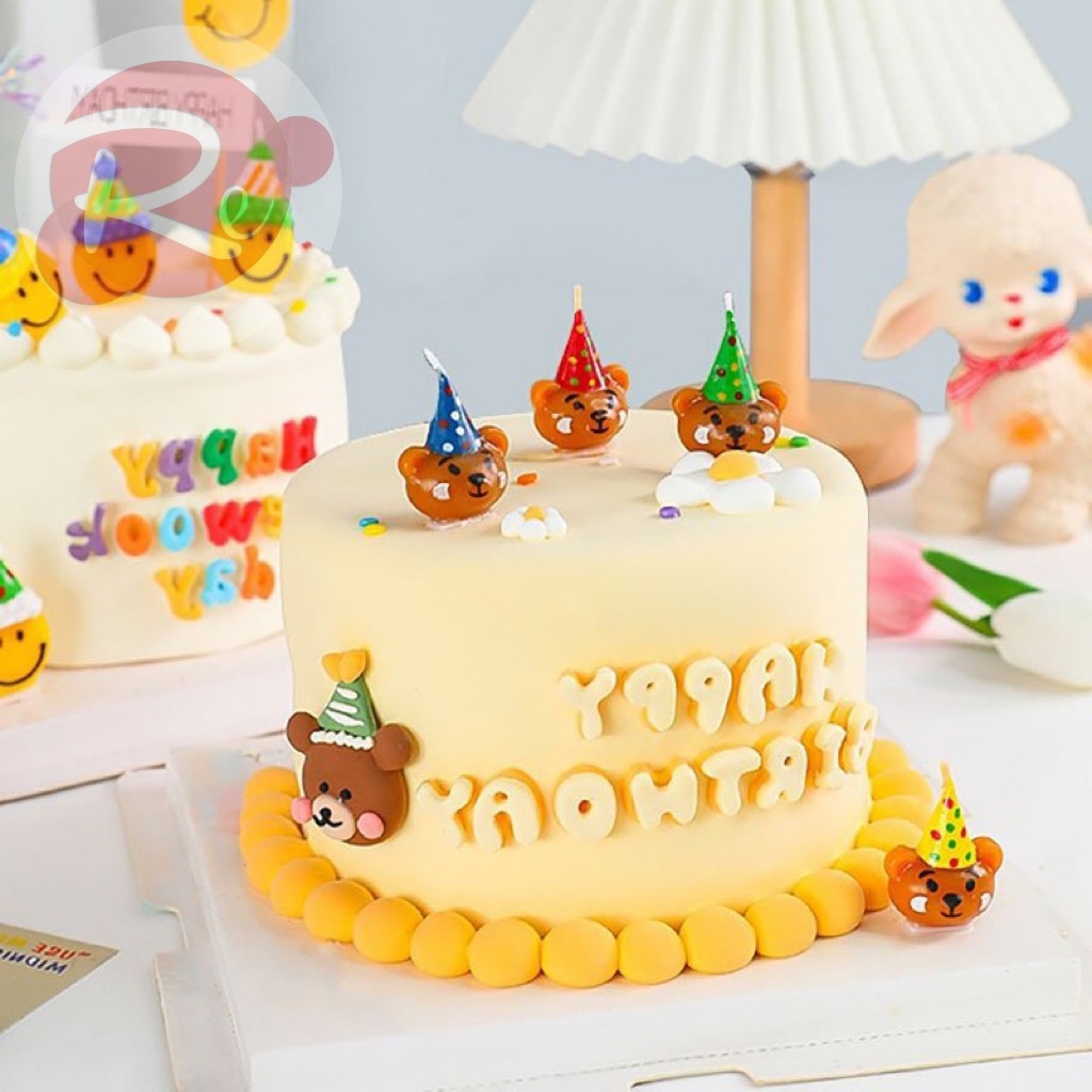 Hộp 4 nến gấu đội mũ