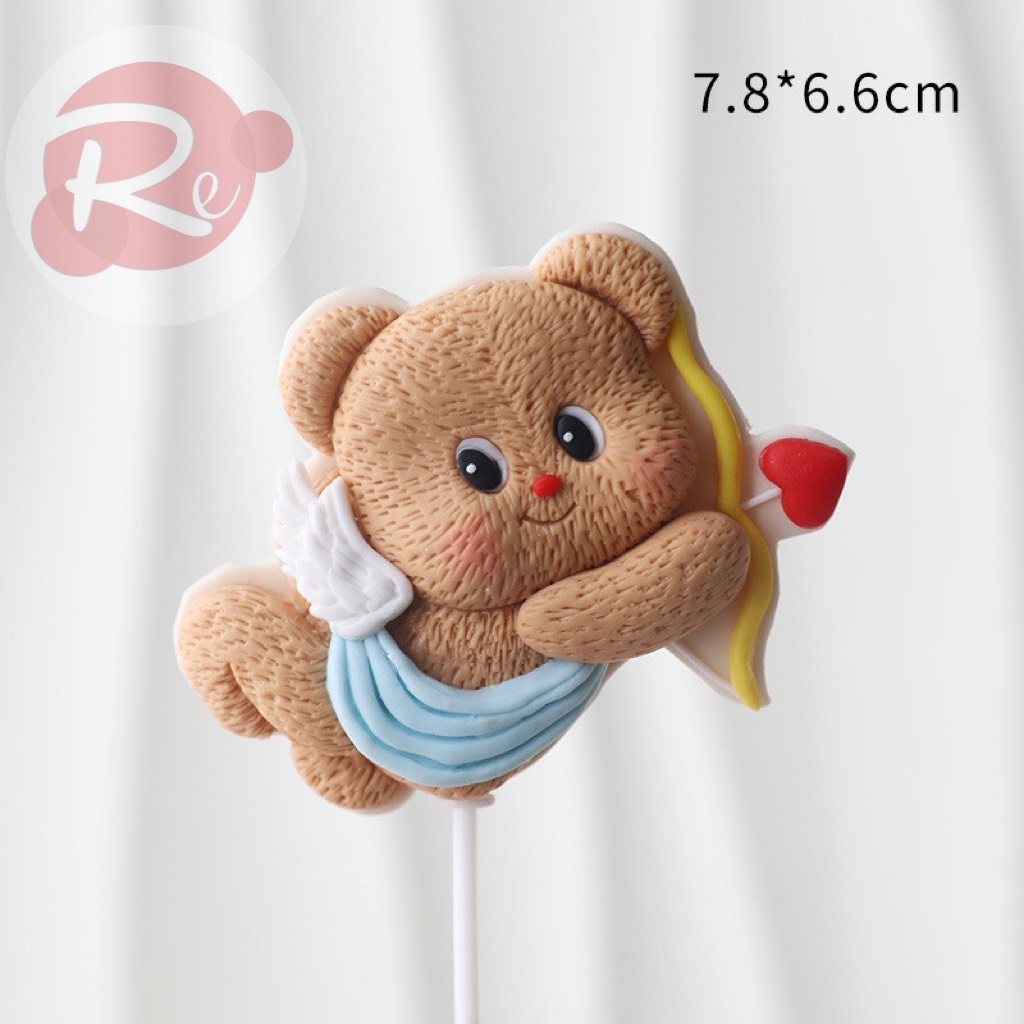 Tượng Gấu bắn tim