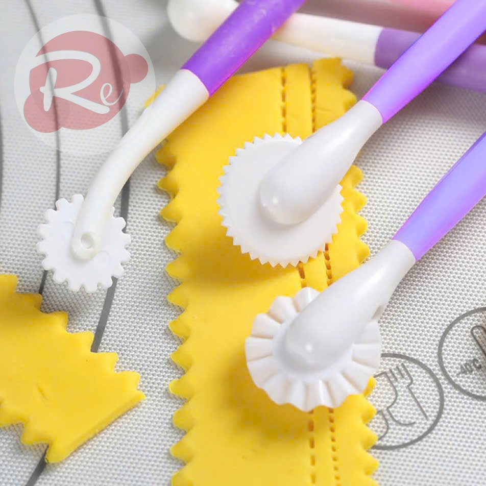 Bộ 4 dụng cụ, 8 chi tiết tạo hình gumpaste