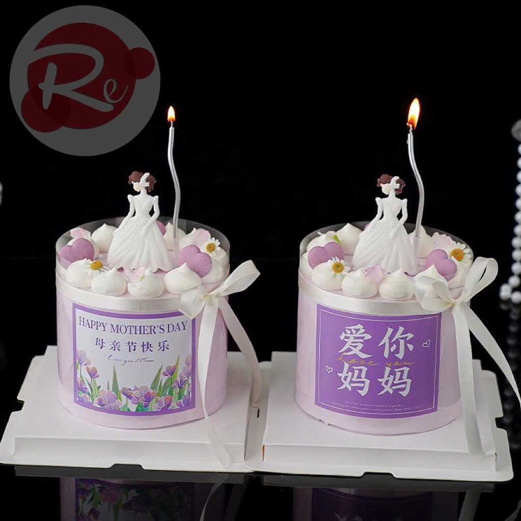 Cô dâu quay lưng - Váy hồng