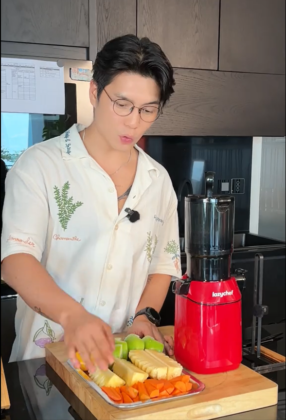 [BÁN CHẠY NHẤT] Máy ép chậm nguyên quả 3S Premium Lazychef