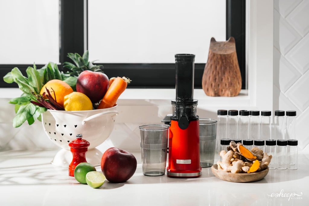 Máy ép chậm mini 3S LC-02ME Lazychef