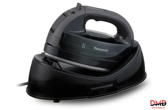 Bàn là hơi nước không dây Panasonic NI-WL55KRA