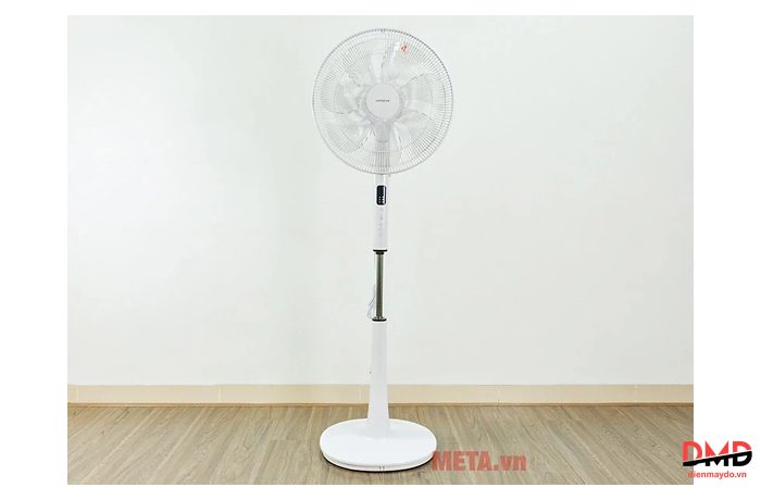 Quạt đứng Hitachi LF-D6RC(GM)