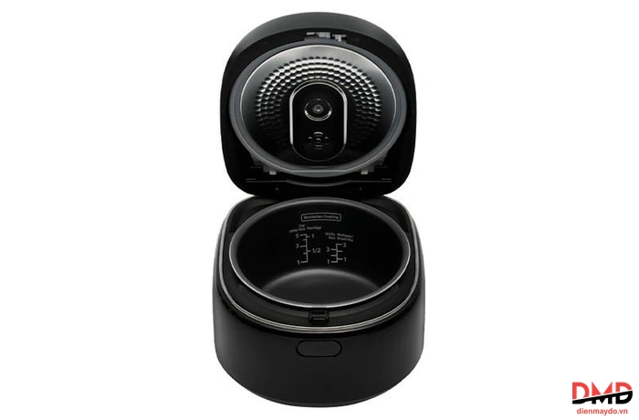 Nồi cơm điện tử Panasonic SR-DM104KRA 1 lít