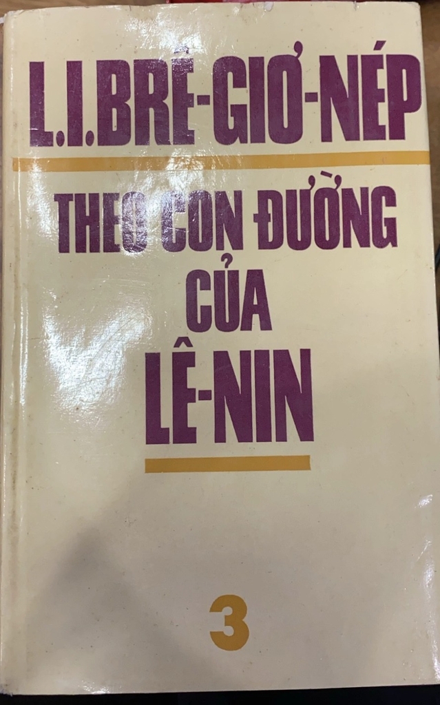 Theo Con Đường Của Lê Nin, Tập 3