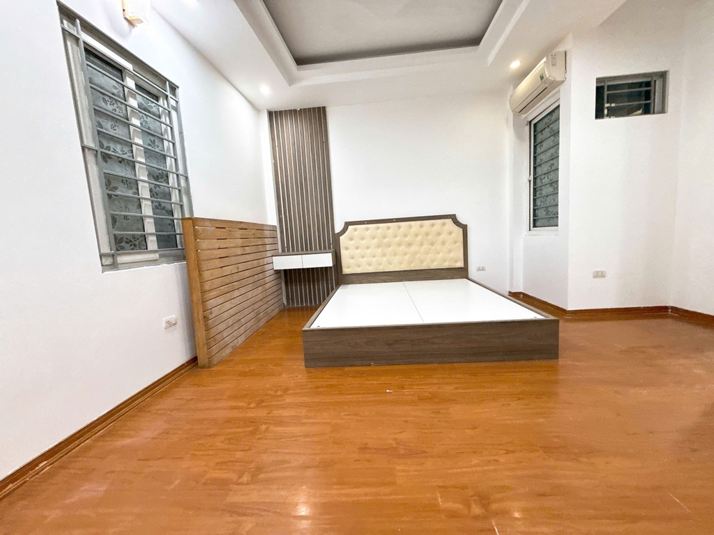 NHÀ 4 TẦNG ĐẸP MIẾU ĐẦM - 30M² - NGÕ NÔNG GẦN PHỐ - NỘI THẤT SANG XỊN - 7.45 TỶ