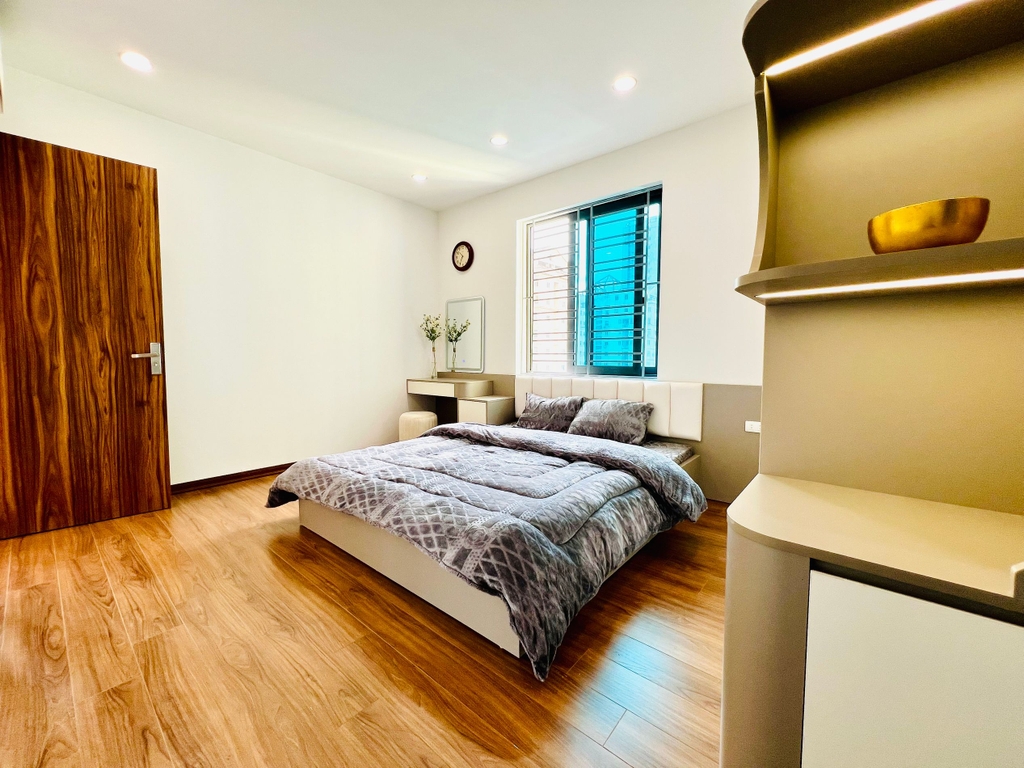 CĂN HỘ CAO CẤP 2PN FULL NỘI THẤT - KĐT NAM TRUNG YÊN, CẦU GIẤY - LÔ GÓC VIEW THOÁNG - 6.88 TỶ