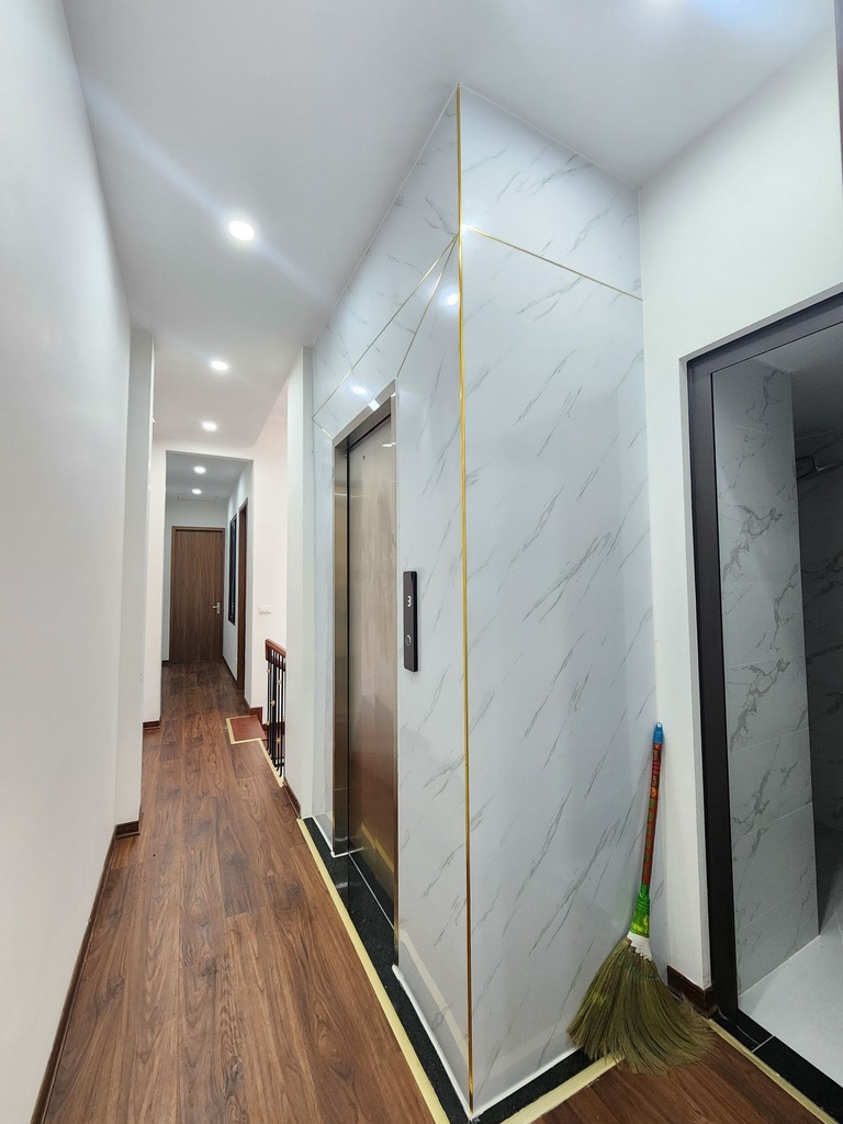 BÁN NHÀ RIÊNG 3 TẦNG THANG MÁY - NGÕ 10M RA PHỐ TRUNG VĂN - 66M2 - 13.5 TỶ