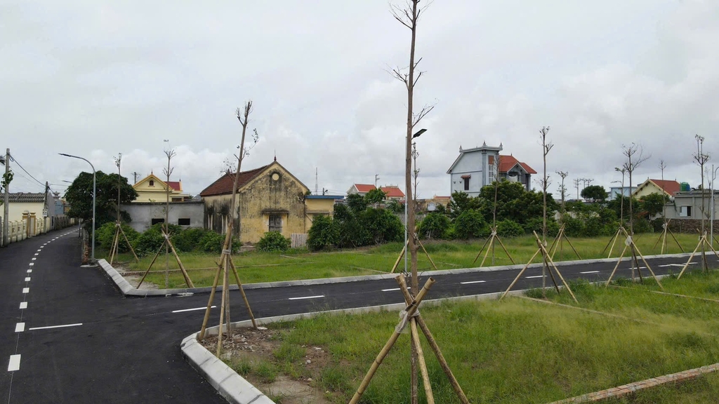 ĐẦU TƯ HÒA LẠC ĐỂ ĐÓN SÓNG CUỐI 2025 –  Nhỉnh 2 tỷ  CÓ NGAY 100 M² FULL THỔ