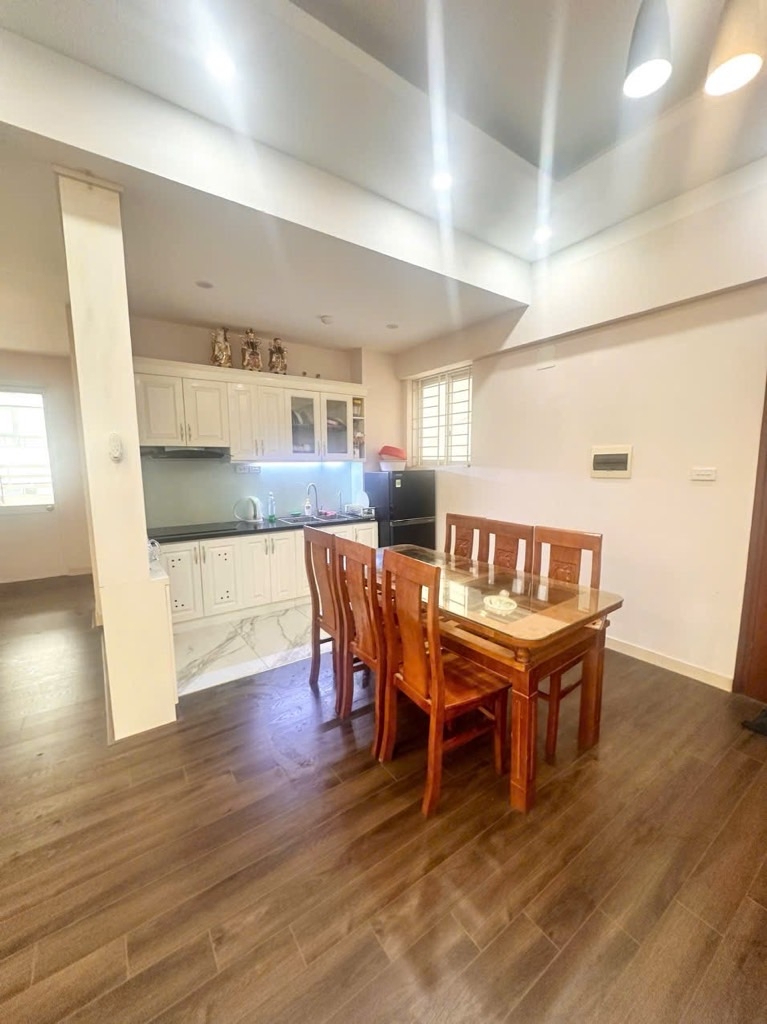 CĂN HỘ VỊ TRÍ ĐẸP - CHỦ TẶNG LẠI TOÀN BỘ NỘI THẤT - KHÁCH CHỈ XÁCH VALI VỀ Ở - TIỆN ÍCH NGẬP TRÀN