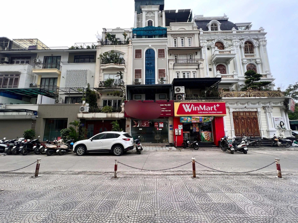 Bán Siêu Phẩm Toà Nhà 6 Tầng Thang Máy - Khu Quân Đội Viện 103 - Mặt Tiền Nguyễn Khuyến - 34.8 Tỷ