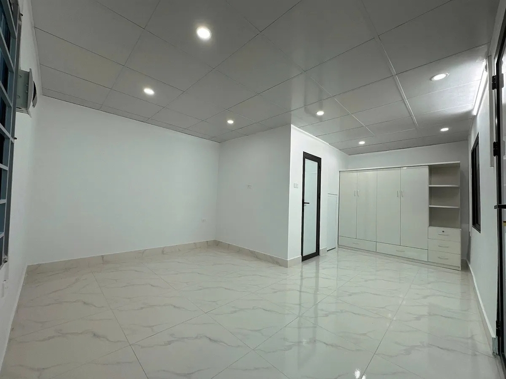 Bán Nhà Lô Góc Vũ Tông Phan, Thanh Xuân - Nhà Đẹp, Gần Ô Tô