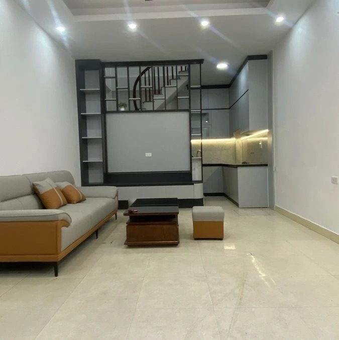 Bán Nhà Mỹ Đình 30m2 x 5 Tầng Đẹp Ở Ngay - Ngõ Thông - Sổ Vuông