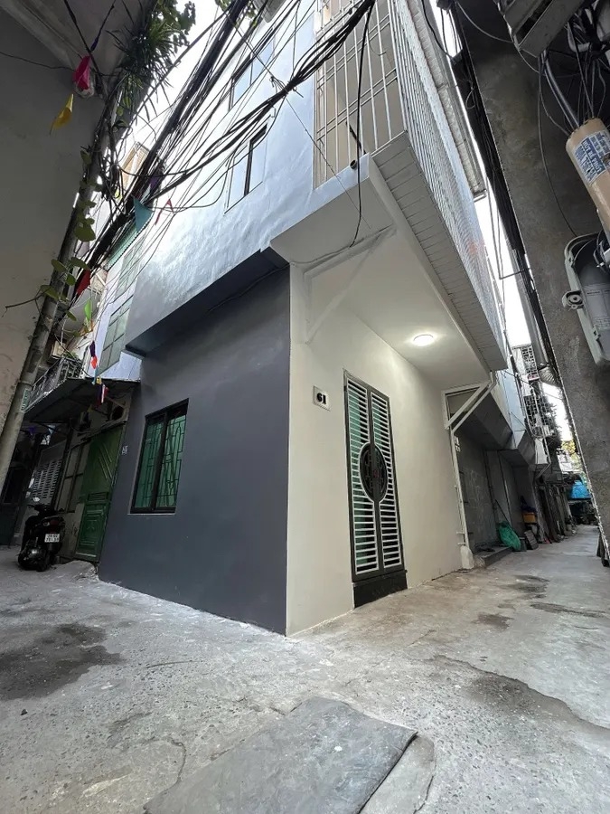 Bán Nhà Lô Góc Vũ Tông Phan, Thanh Xuân - Nhà Đẹp, Gần Ô Tô